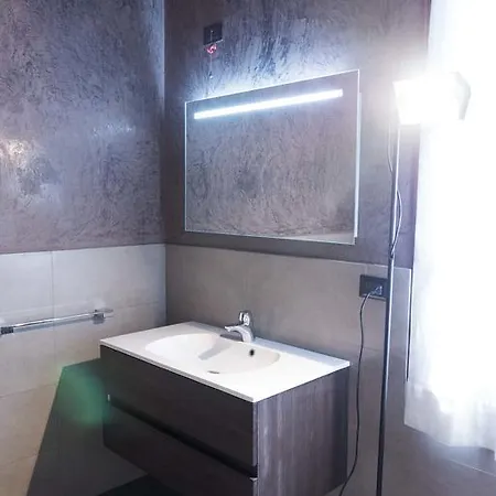 Casa Bella Pratello * ボローニャ