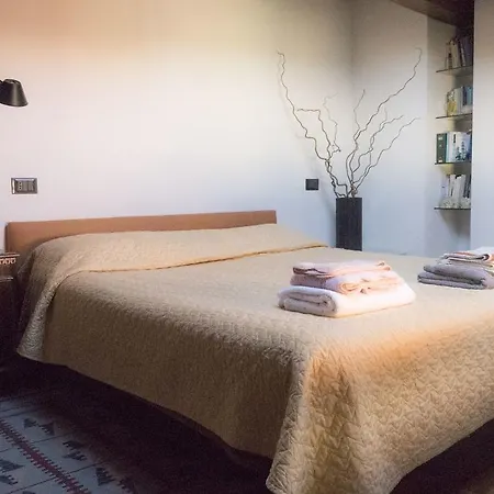 Casa Bella Pratello Apartment *