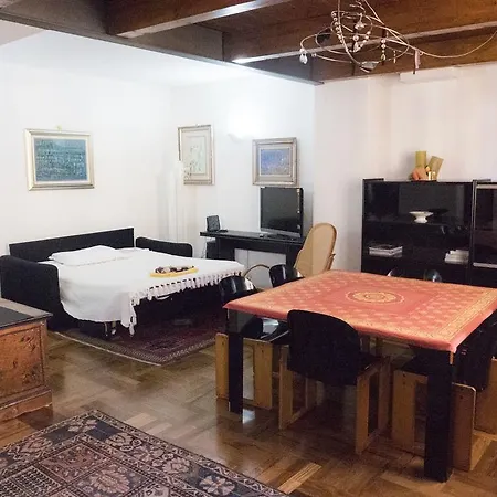 アパート Casa Bella Pratello ボローニャ
